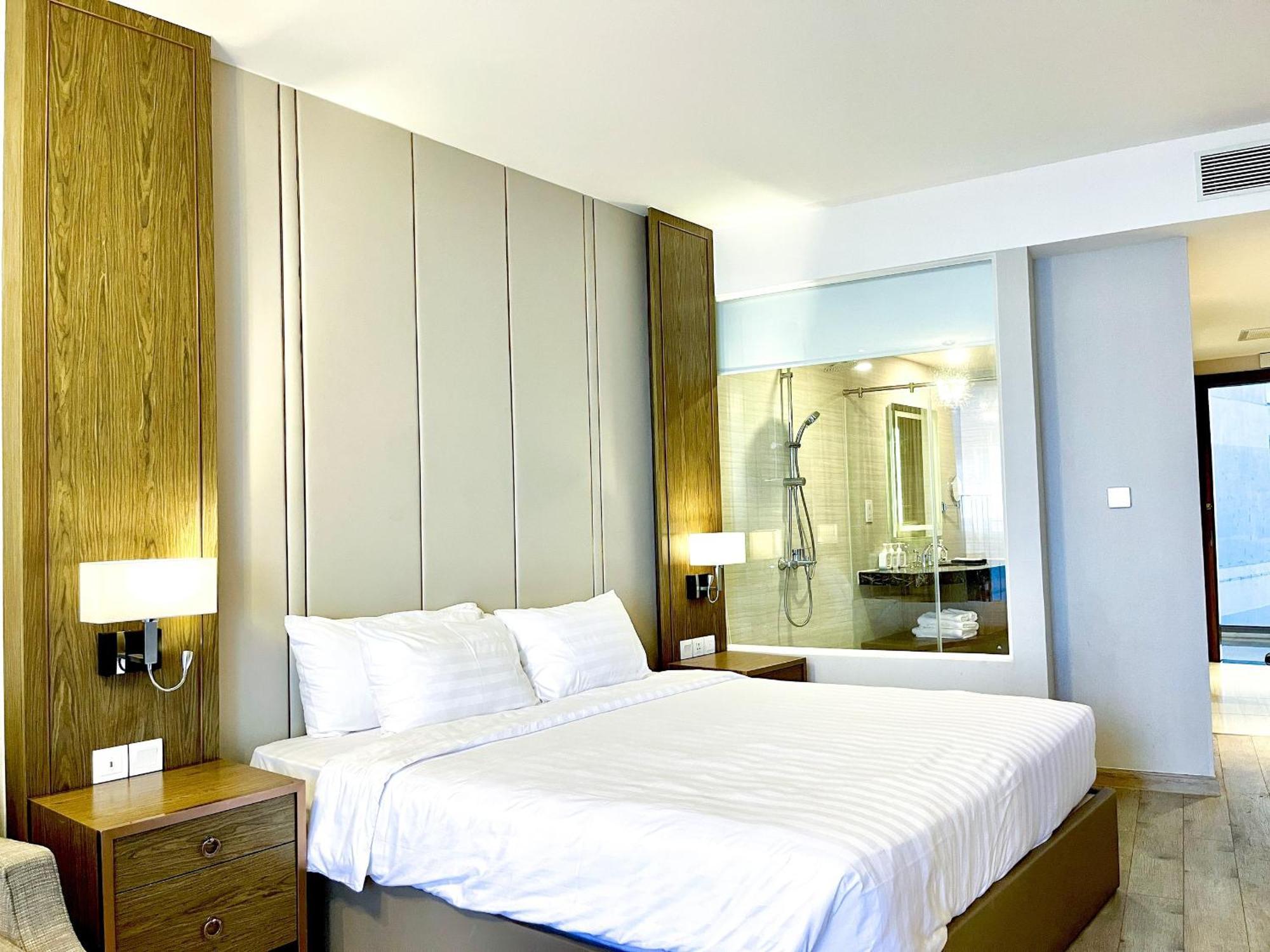 Luxury Seaview Panorama Nha Trang By Luna Bagian luar foto