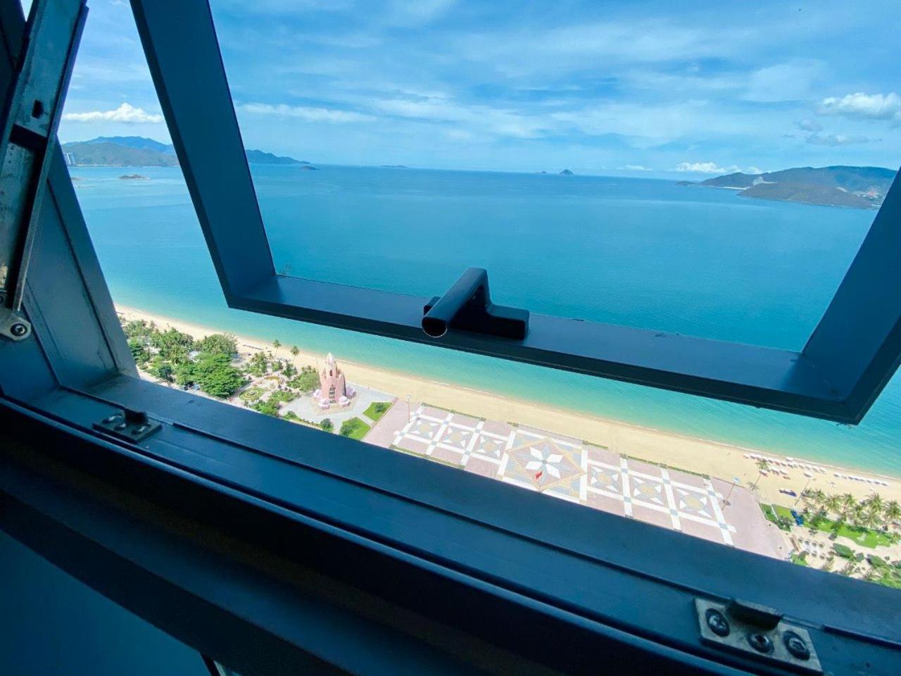 Luxury Seaview Panorama Nha Trang By Luna Bagian luar foto