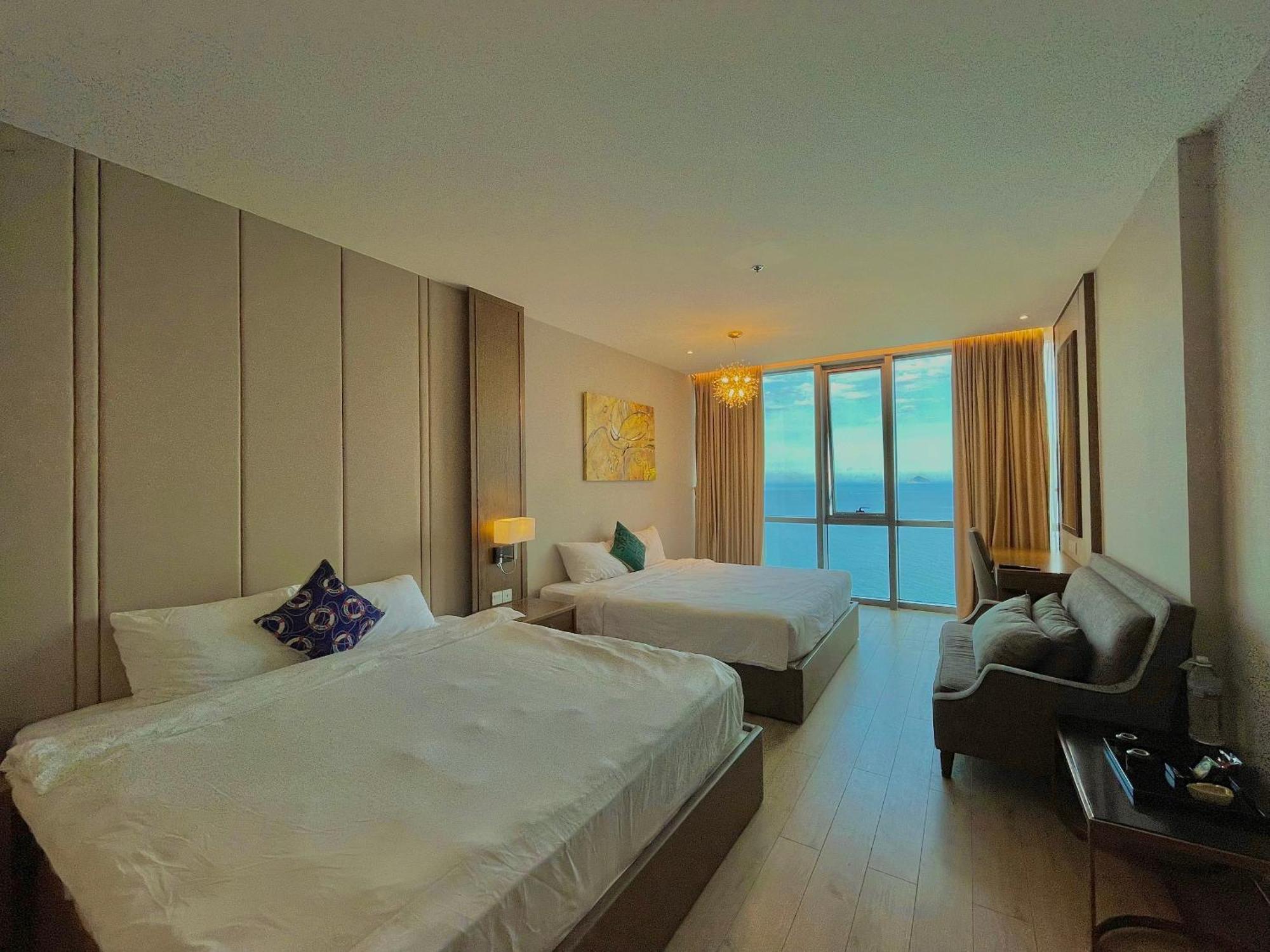 Luxury Seaview Panorama Nha Trang By Luna Bagian luar foto
